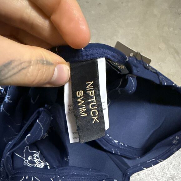 NWT NIPTUCK One-Piece Swimsuit Womens 6 Tummy Control Garden Line Floral Print - Picture 10 of 13